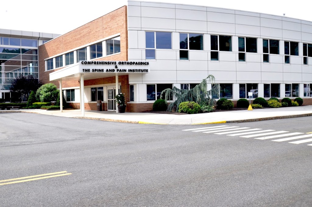 Comprehensive Orthopaedics | 455 Lewis Ave # 101, Meriden, CT 06451 | Phone: (203) 265-3280