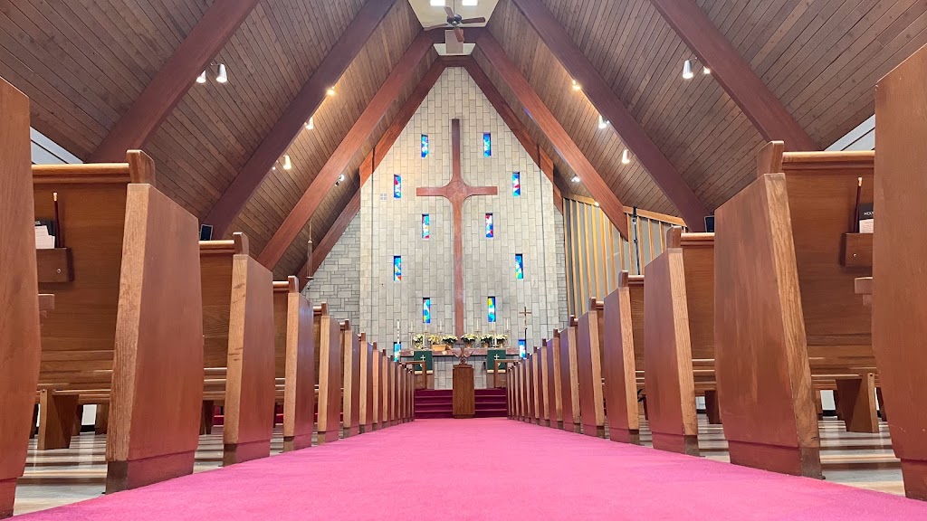Holy Cross Lutheran Church | 5995 Main St, Trumbull, CT 06611 | Phone: (203) 268-7555