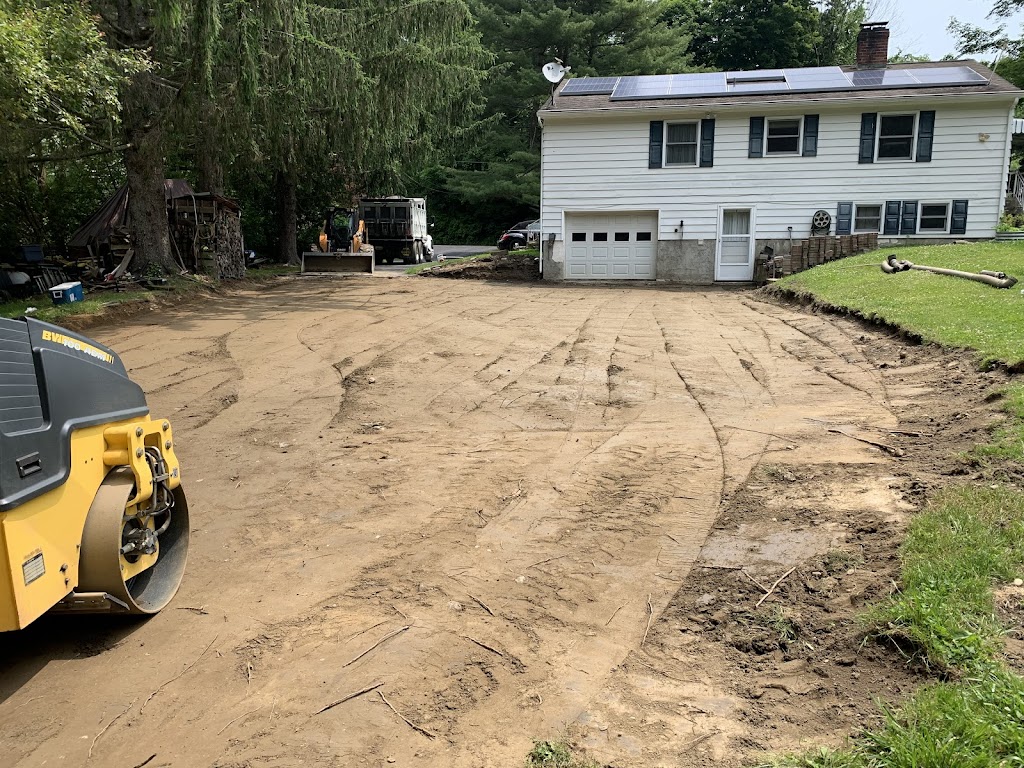Mr. Blacktop | Paving And Sealcoating Company | 255 Route 216 19 Eltons Way Hopewell Jct 12533, Stormville, NY 12582 | Phone: (845) 227-8676