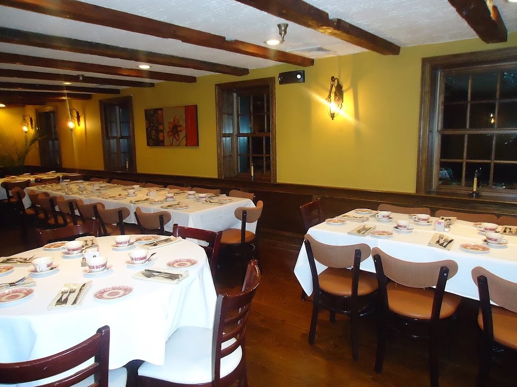 La Taverna | 375 Georges Rd, Dayton, NJ 08810 | Phone: (732) 274-2200