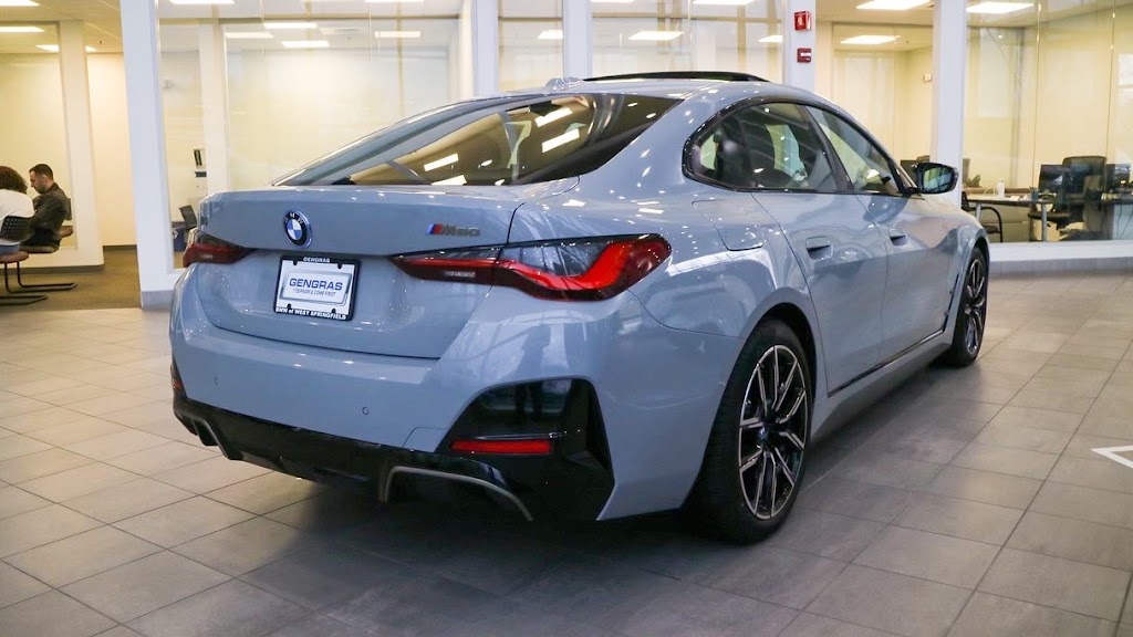 BMW of West Springfield | 1712 Riverdale St, West Springfield, MA 01089 | Phone: (413) 746-1722