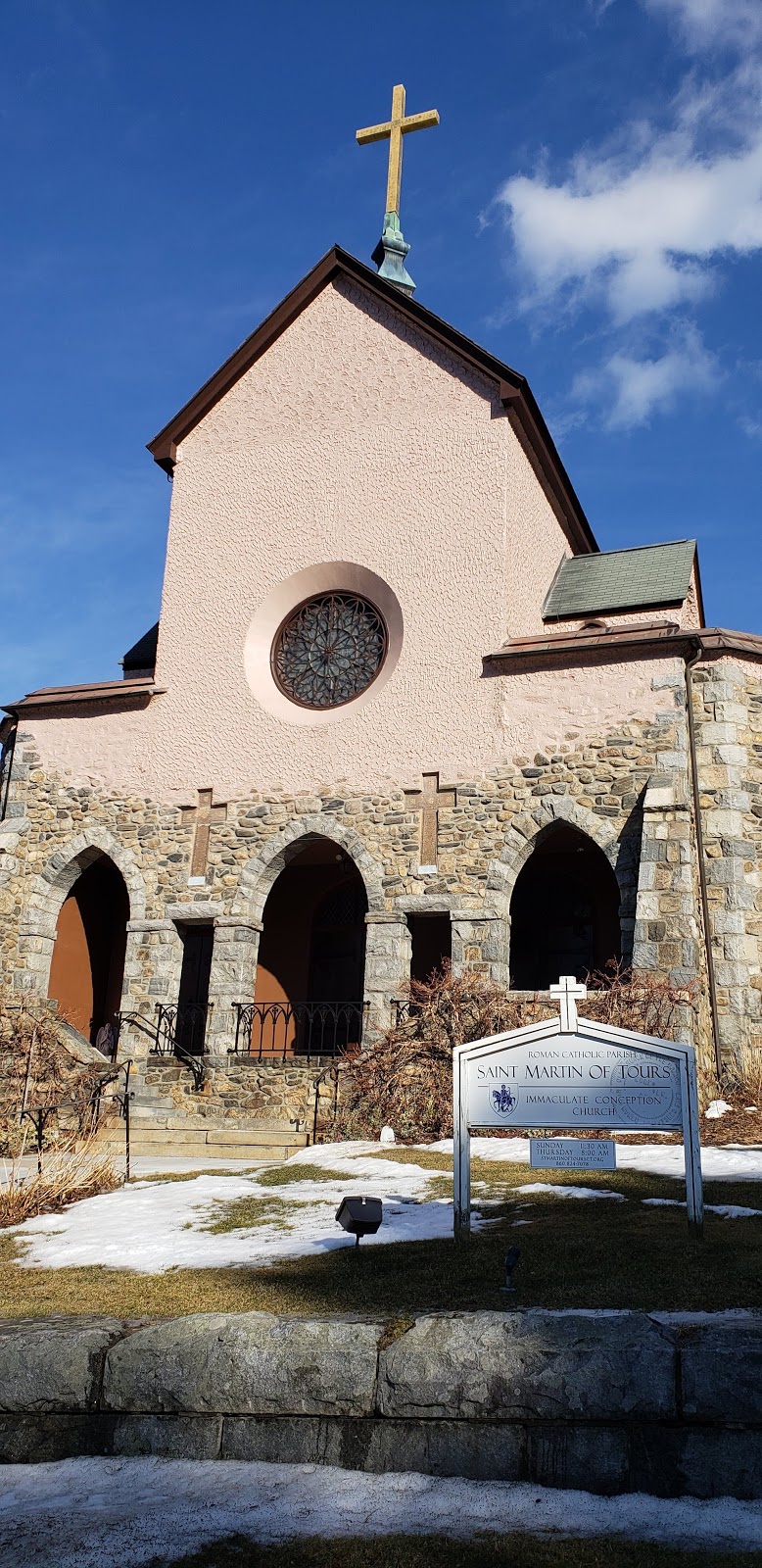 St. Martin of Tours Church of The Immaculate Conception | 4 North St, Norfolk Historic District, CT 06058 | Phone: (860) 542-5442