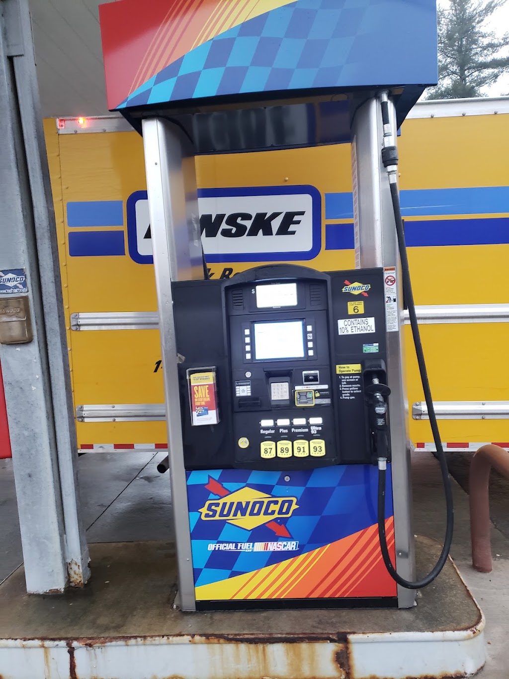 Sunoco Gas Station | 1404 PA-507, Greentown, PA 18426 | Phone: (570) 676-9761