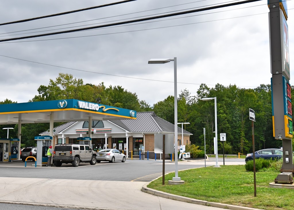 7-Eleven | 4000 US-1, Monmouth Junction, NJ 08852 | Phone: (732) 297-5041