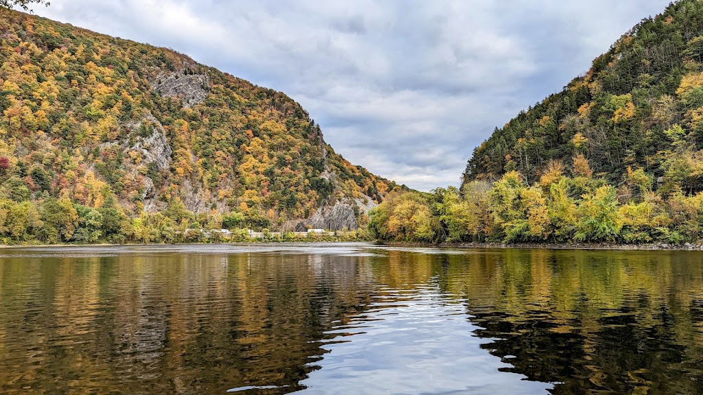 Kittatinny Point Visitor Center | 1 I-80, Columbia, NJ 07822 | Phone: (908) 496-4458