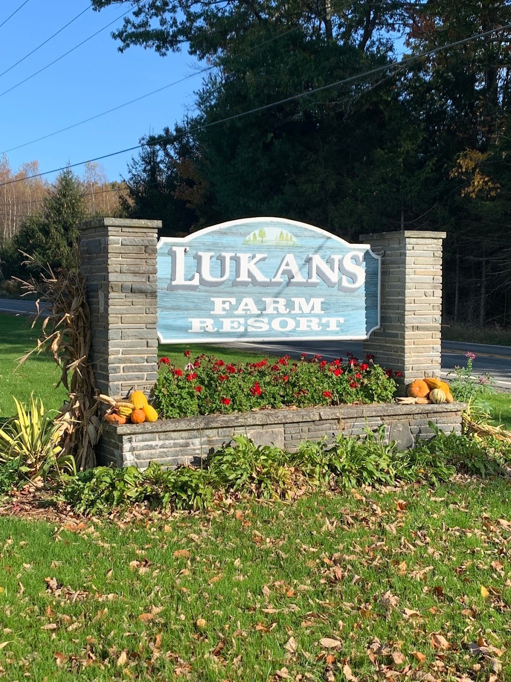 Lukans Farm Resort | 539 Long Ridge Rd, Hawley, PA 18428 | Phone: (570) 226-4574