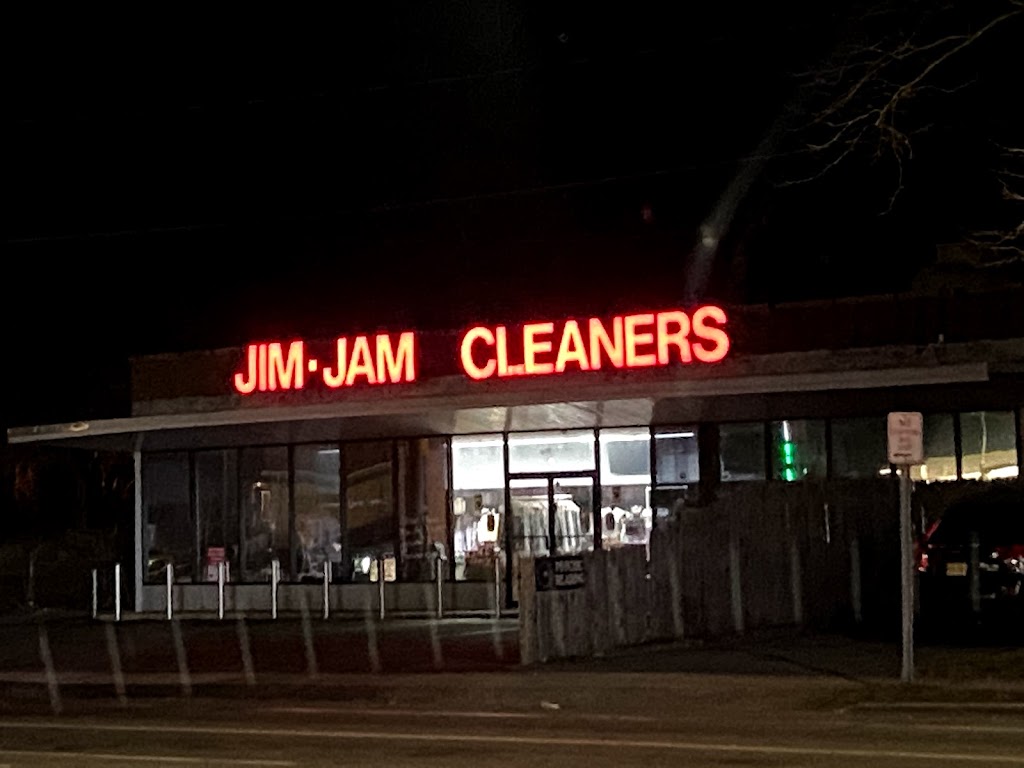 Jim-Jam Drive In Cleaners | 1200 Merrick Ave, North Merrick, NY 11566 | Phone: (516) 485-1188