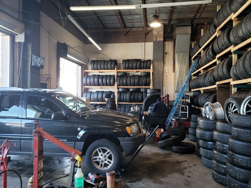 Durango Discount Tires | 1455 Montauk Hwy, East Patchogue, NY 11772 | Phone: (631) 803-8883