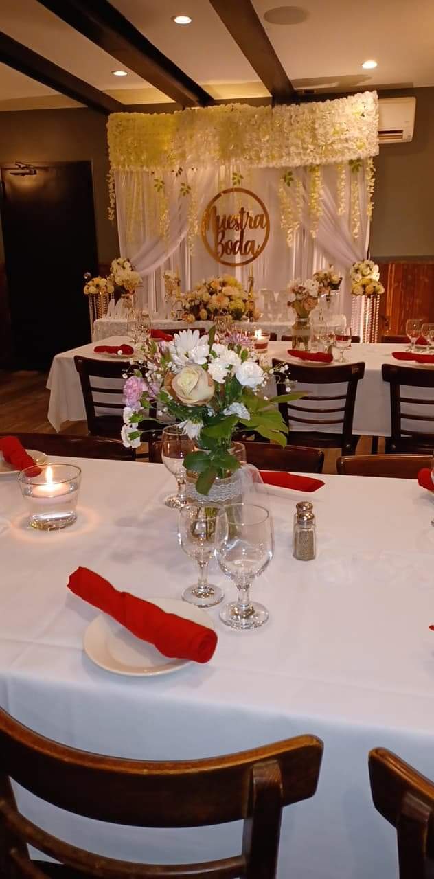 Simply Stunning Floral Design & Event Studio | 1048 Little E Neck Rd, West Babylon, NY 11704 | Phone: (631) 620-3440