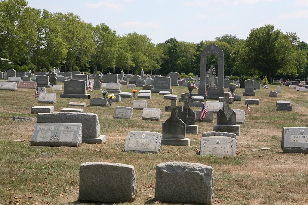 St Marys Cemetery | Walnut St, Williamstown, NJ 08094 | Phone: (856) 767-3354
