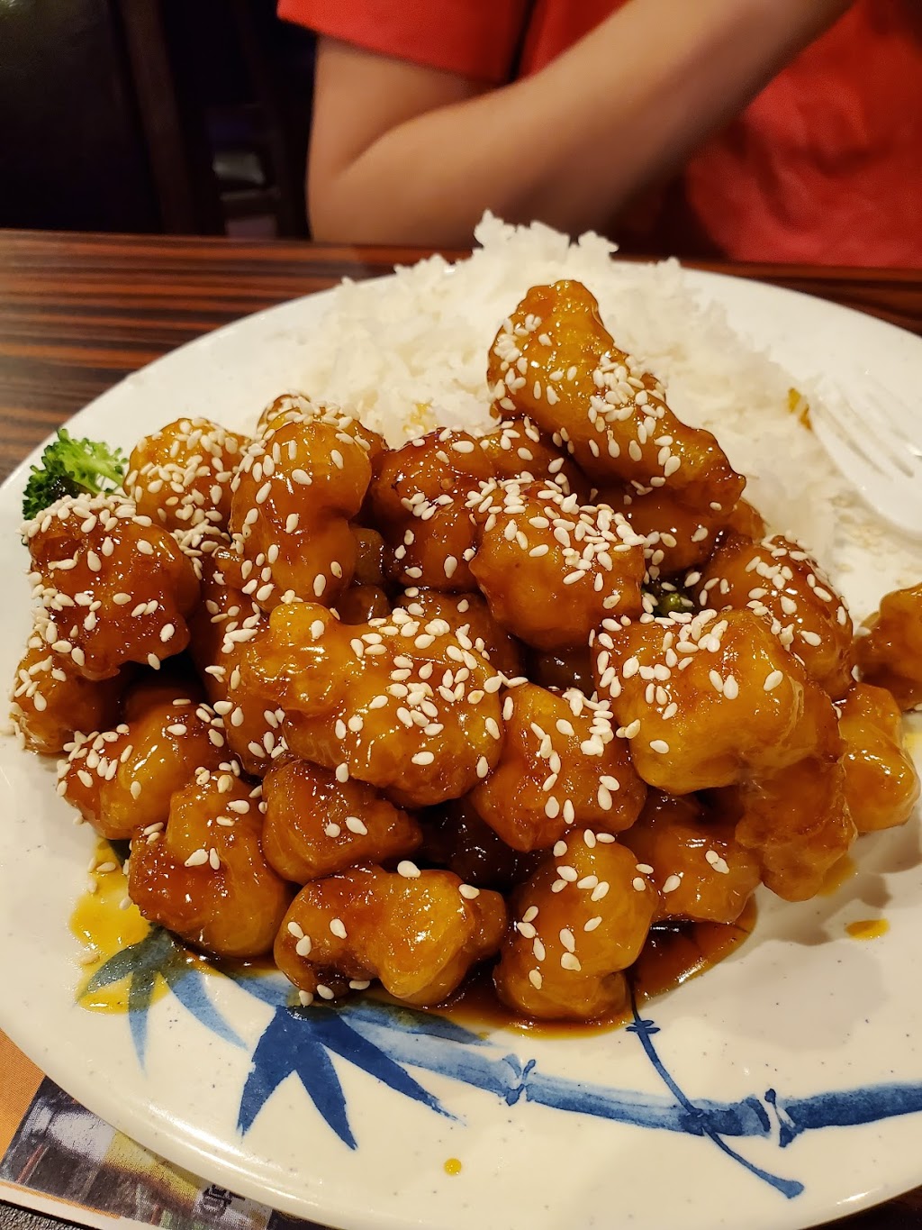 Great Wall Chinese Restaurant | 44 Grant Ave, Dumont, NJ 07628 | Phone: (201) 439-1833