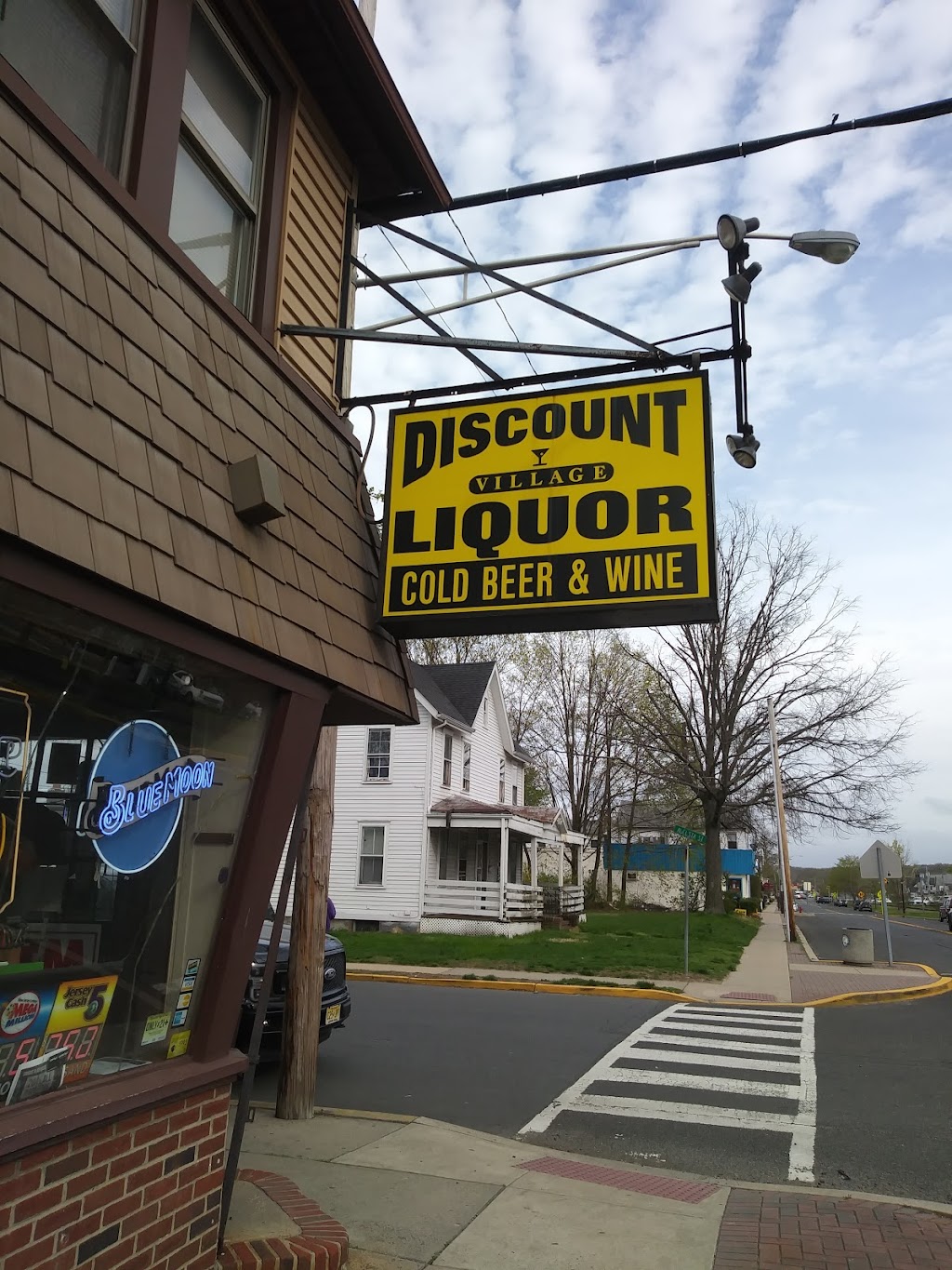 Discount Village Liquor | 63 E Railroad Ave, Jamesburg, NJ 08831 | Phone: (732) 521-0559