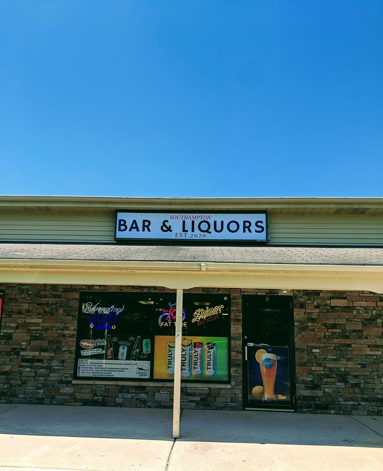 Southampton Bar and Liquors | 1805 Route 206 Store, B, Southampton Township, NJ 08088 | Phone: (609) 755-0009