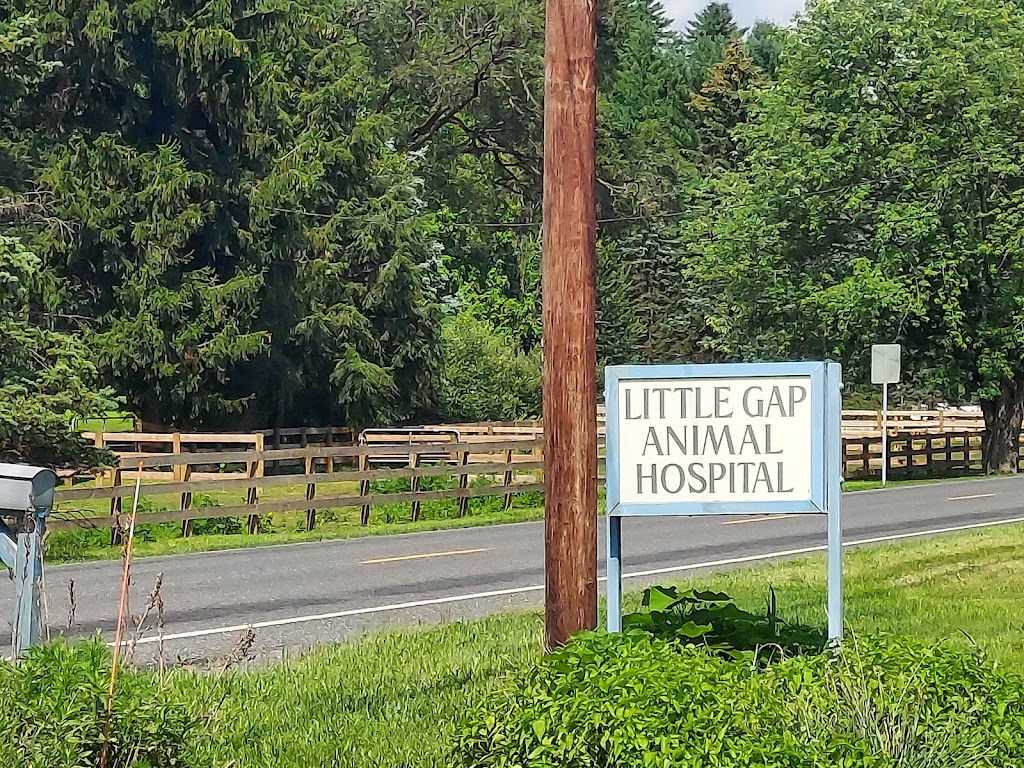 Little Gap Animal Hospital | 2695 Little Gap Rd, Palmerton, PA 18071 | Phone: (610) 826-2793