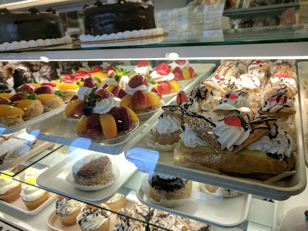 La Fiorentina Pastry Shop | 236 Shaker Rd, East Longmeadow, MA 01028 | Phone: (413) 526-0905