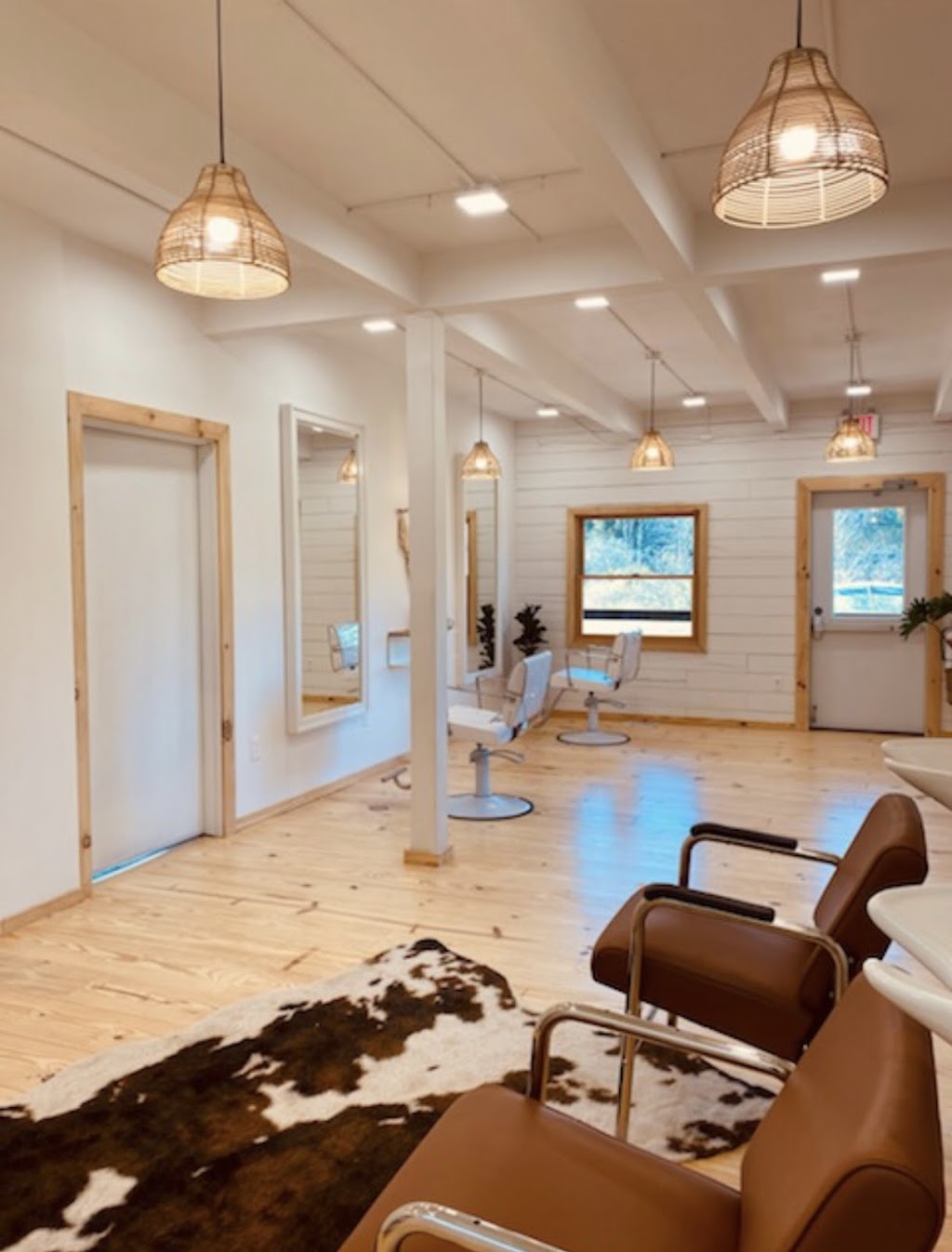 Self Salon Catskills | 46616 NY-30, Margaretville, NY 12455 | Phone: (718) 408-0799