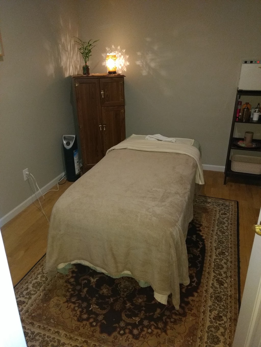 Asian Lotus Retreat | 140 Main St, Whitehouse Station, NJ 08889 | Phone: (732) 788-6588