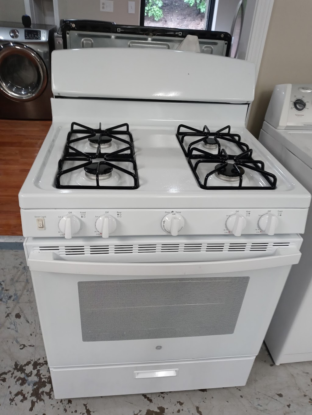 TG Pre-owned Appliances | 966 Pine St, Plainville, CT 06062 | Phone: (860) 261-7084