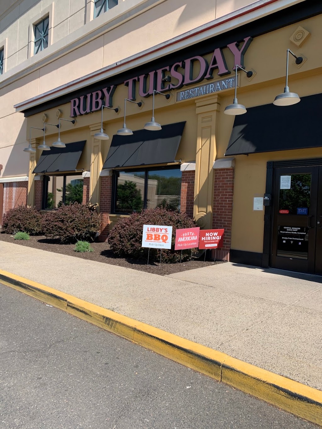Libbys BBQ (Ruby Tuesday) | 470 Lewis Ave Suite C, Meriden, CT 06451 | Phone: (203) 630-1703