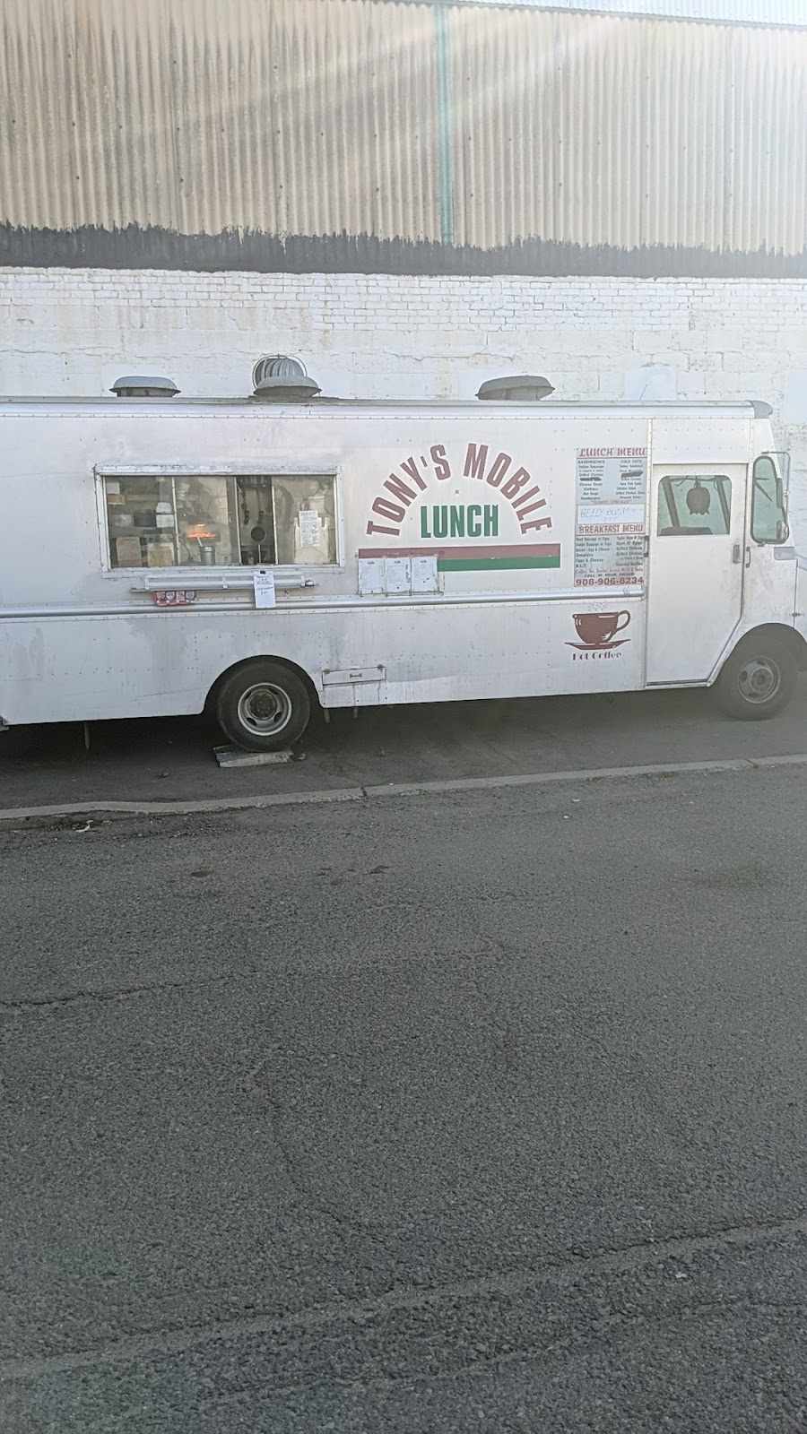 Tonys Mobile Lunch Truck | 713-743 Amboy Ave, Elizabeth, NJ 07202 | Phone: (908) 906-8234