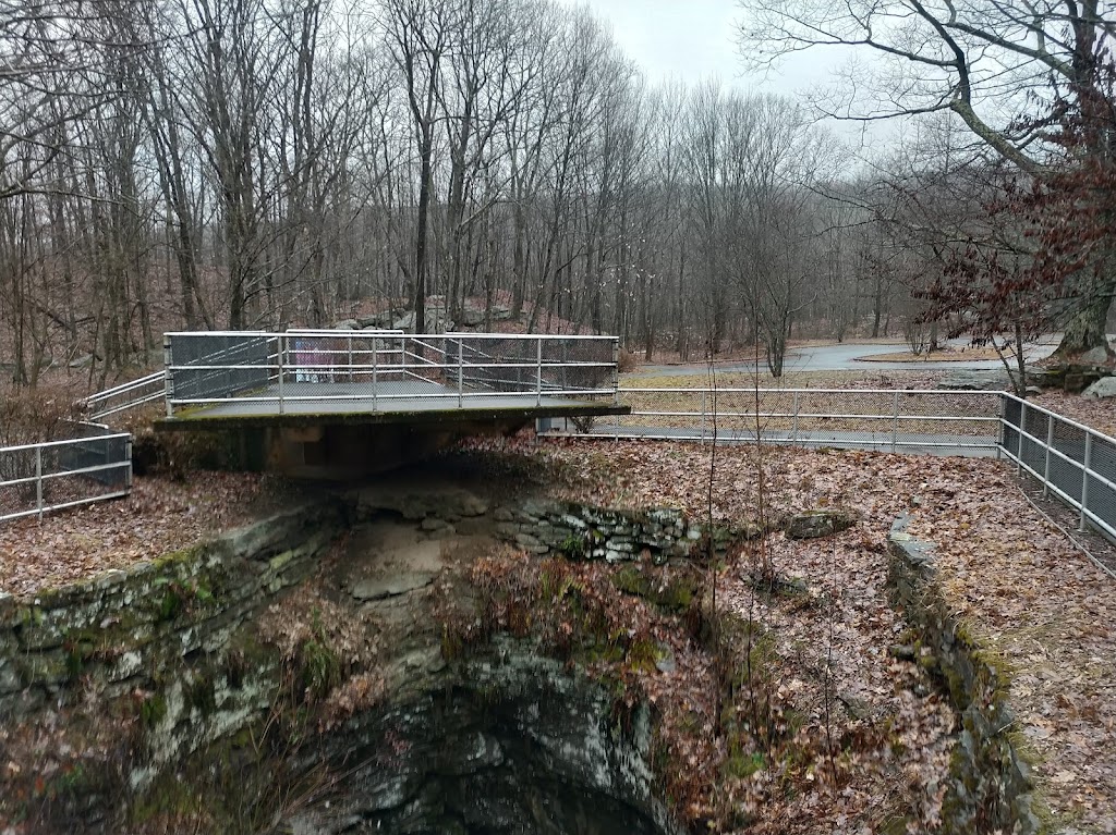 Archbald Pothole State Park | 960 Scranton Carbondale Hwy, Archbald, PA 18403 | Phone: (570) 945-3239