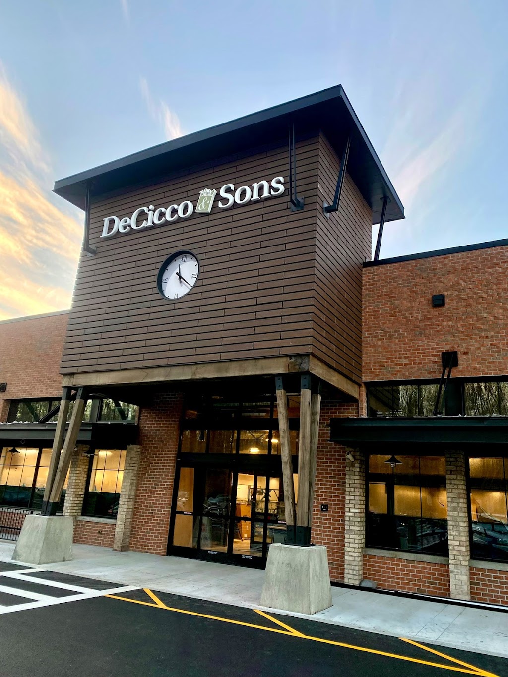 DeCicco & Sons Bedford | 422 Old Post Rd, Bedford, NY 10506 | Phone: (914) 288-5800