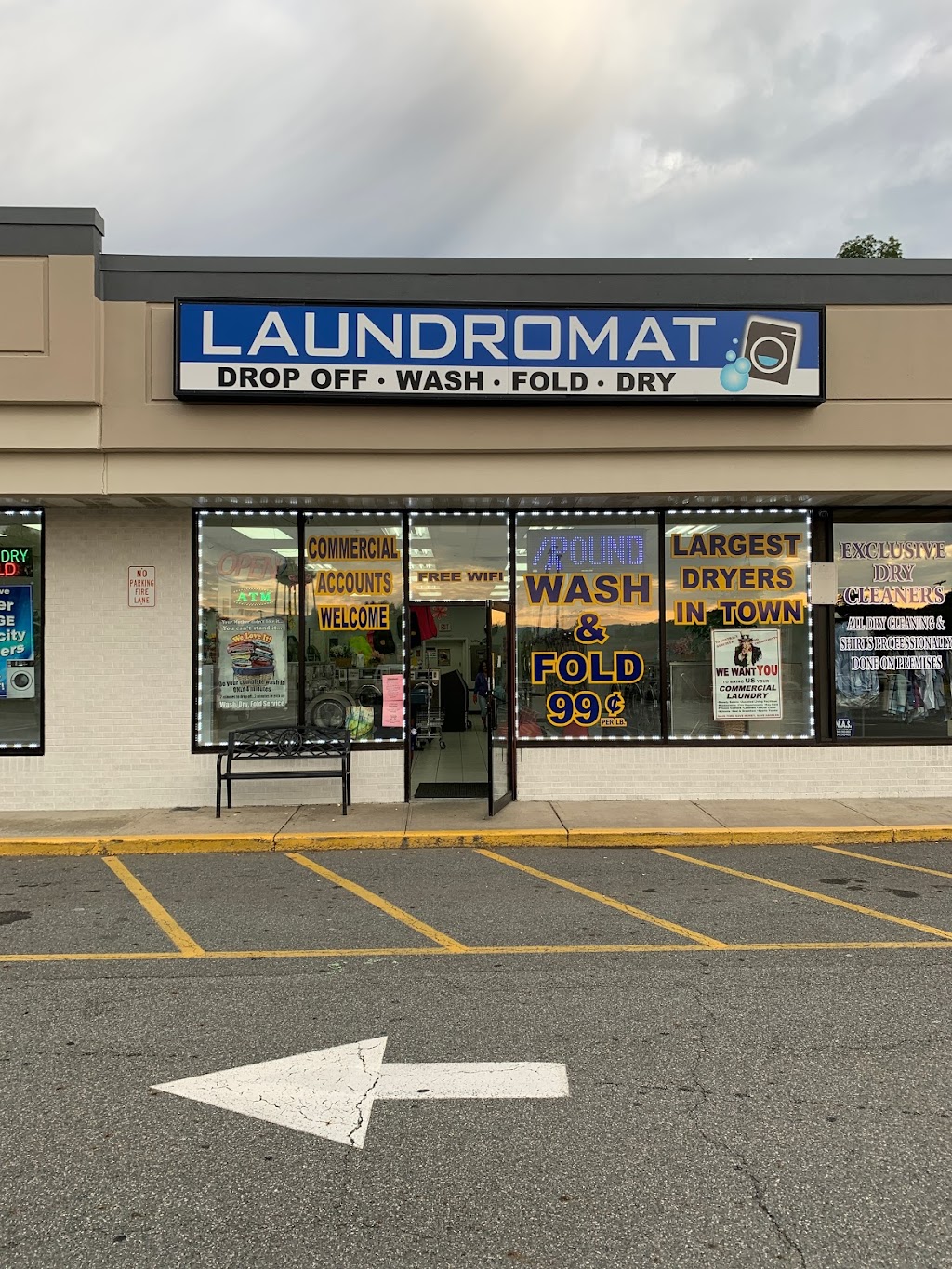 Laundromat | 47 N Plank Rd, Newburgh, NY 12550 | Phone: (845) 562-5864