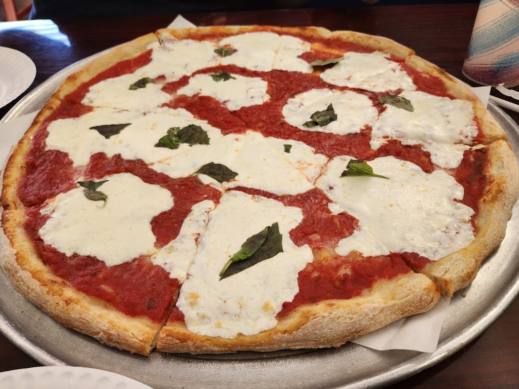 Sals Italian Restaurant & Pizzeria | 1606 NJ-37, Toms River, NJ 08753 | Phone: (732) 929-0777