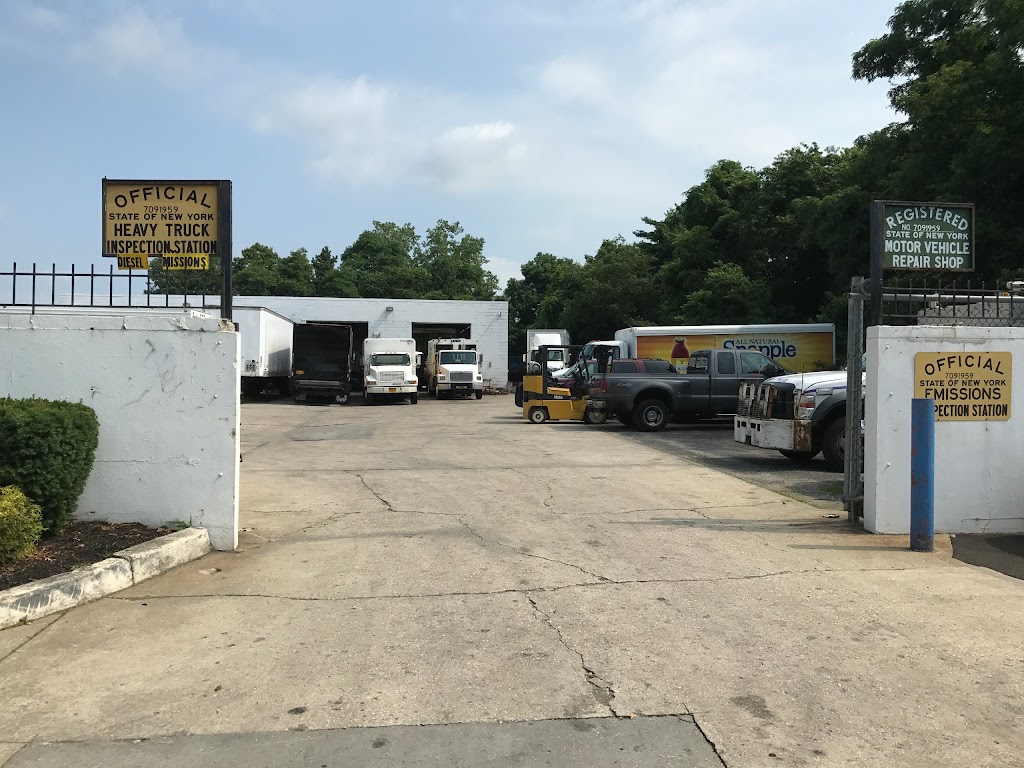 K & M Truck and Auto Repair | 3045 Veterans Memorial Hwy, Ronkonkoma, NY 11779 | Phone: (631) 331-0066