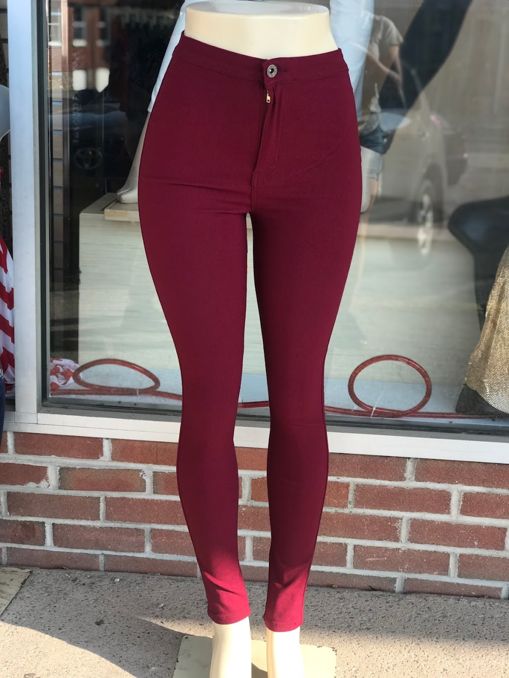 Rosse Fashion | 960 Broadway, Bethlehem, PA 18015 | Phone: (610) 866-1900