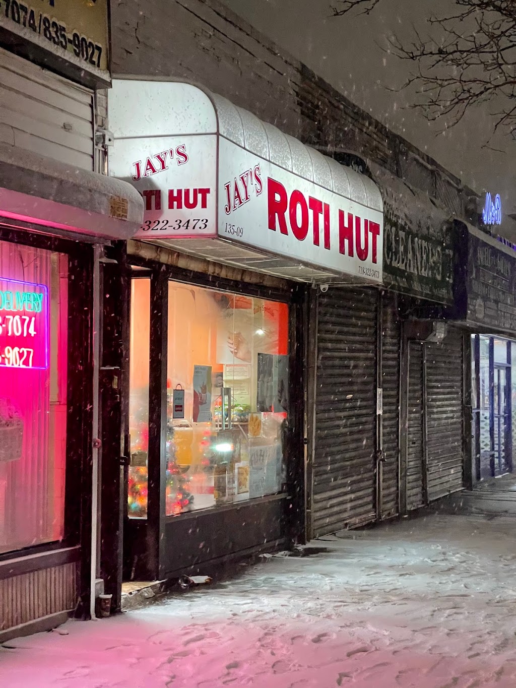 Jays Roti Hut | 135-09 Lefferts Blvd, Queens, NY 11420 | Phone: (718) 322-3473