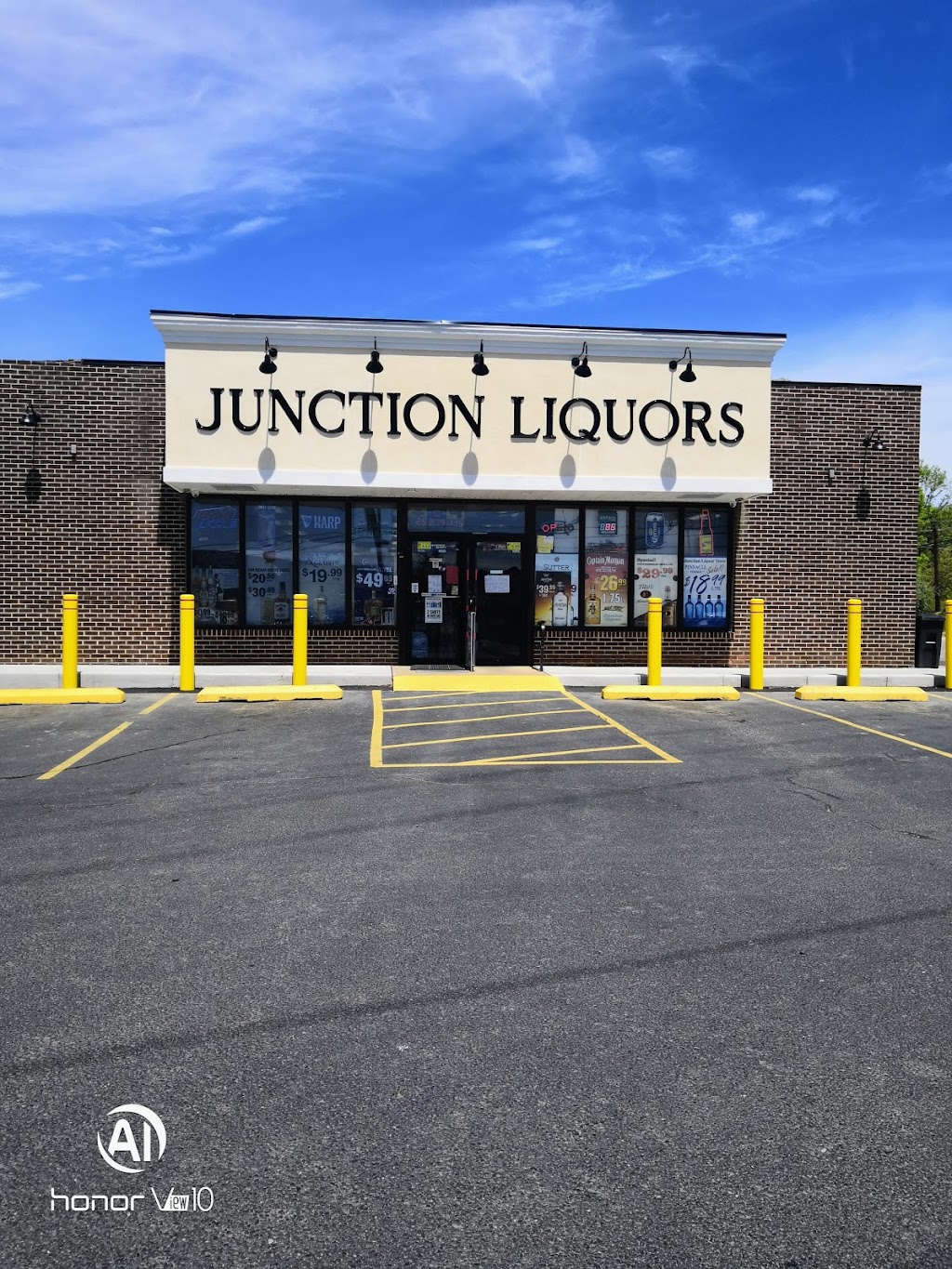 Junction Discount Liquors | 201 Williamstown Rd, Berlin, NJ 08009 | Phone: (856) 767-3195
