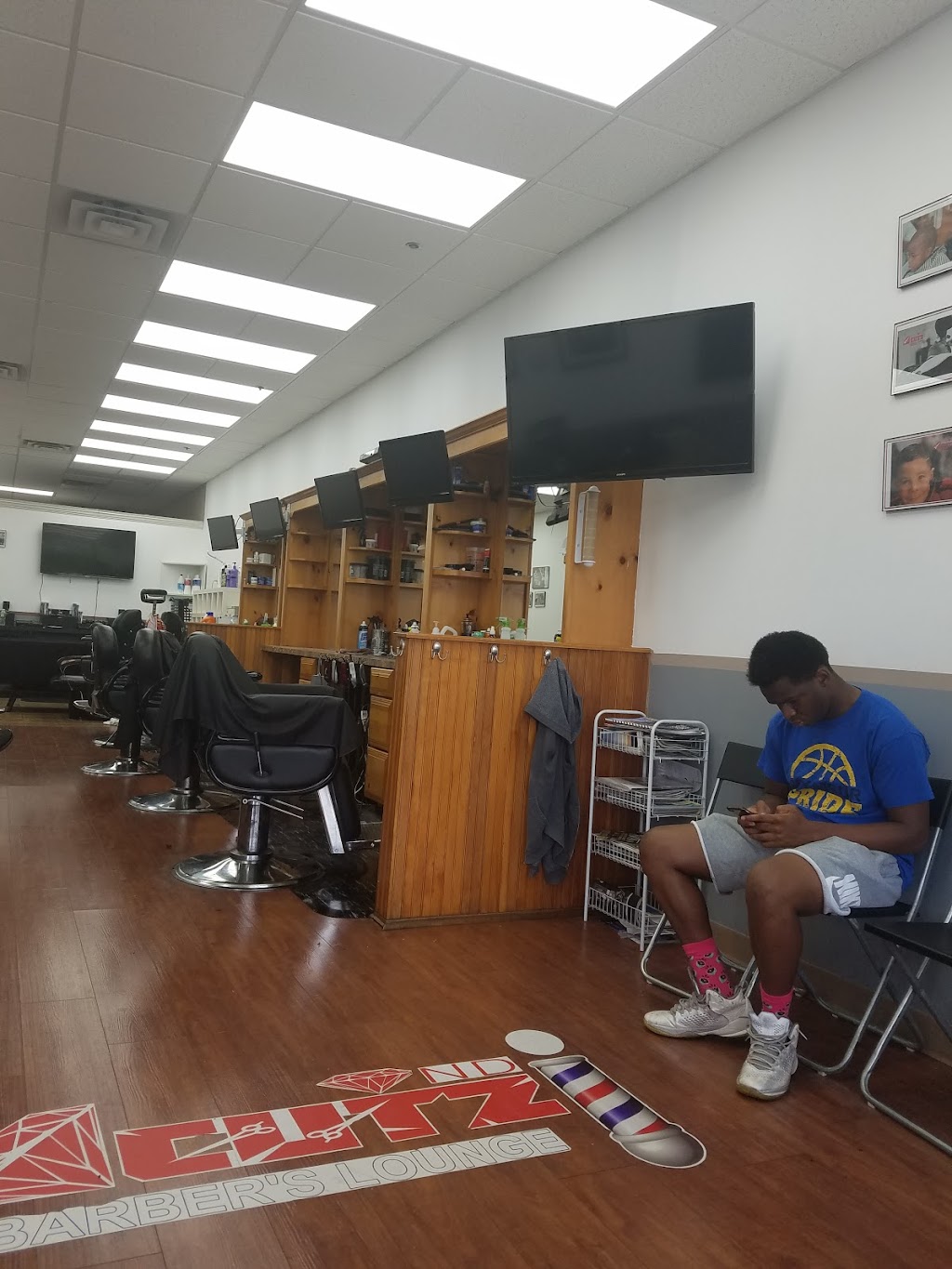 Diamond Cutz Barbers Lounge and Salon | 100 S Division St Suite 156, Ansonia, CT 06401 | Phone: (203) 751-9172