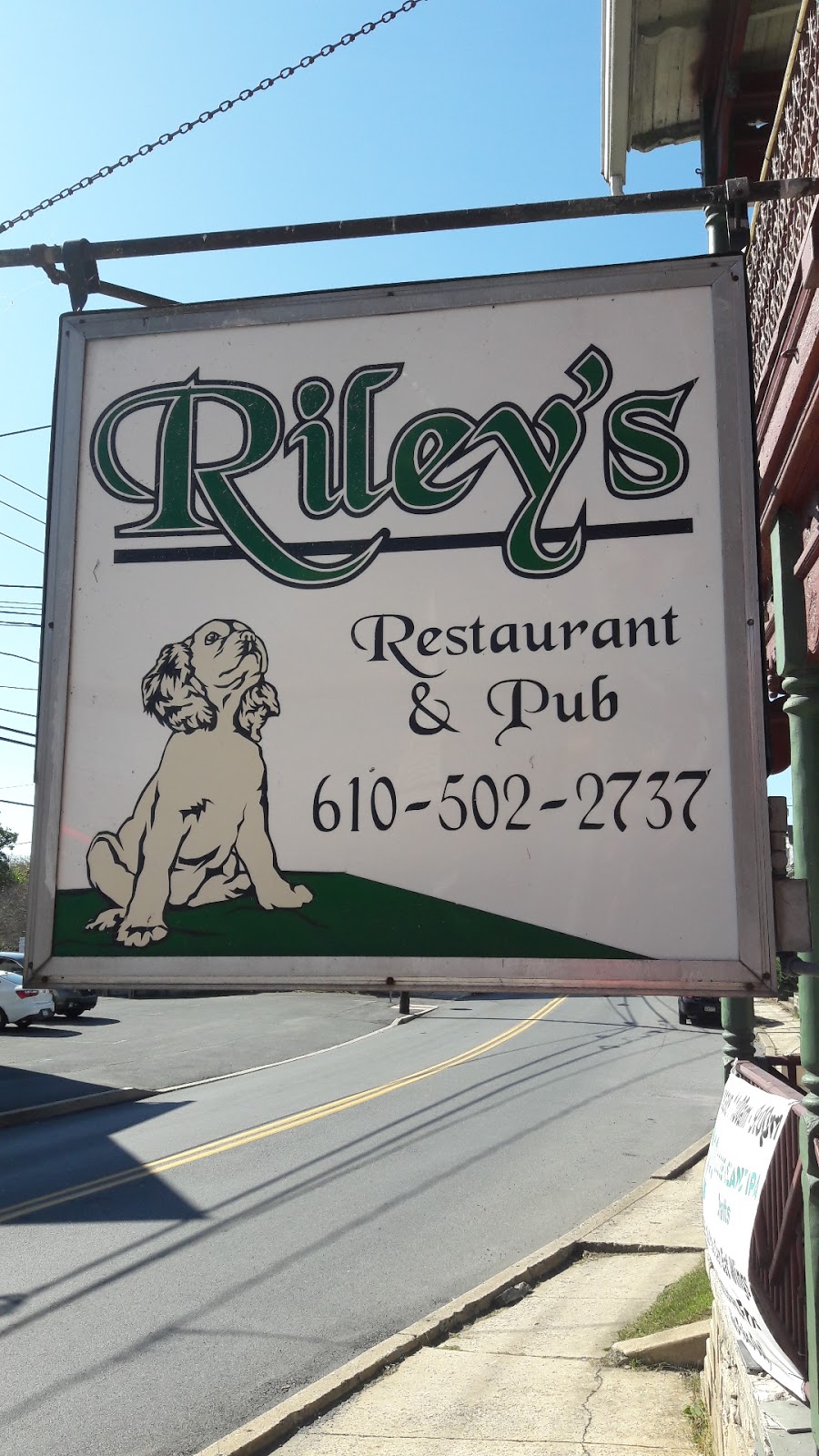 Rileys Restaurant & Pub | 4505 Main St, Whitehall, PA 18052 | Phone: (610) 262-9911