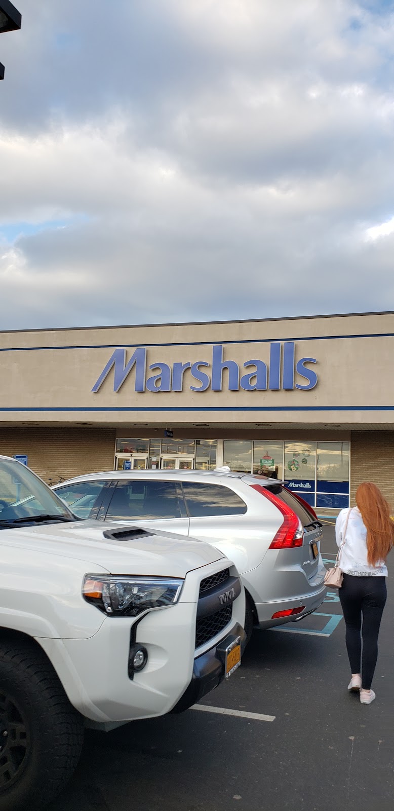 Marshalls | 600 Hempstead Turnpike, Elmont, NY 11003 | Phone: (516) 354-4475