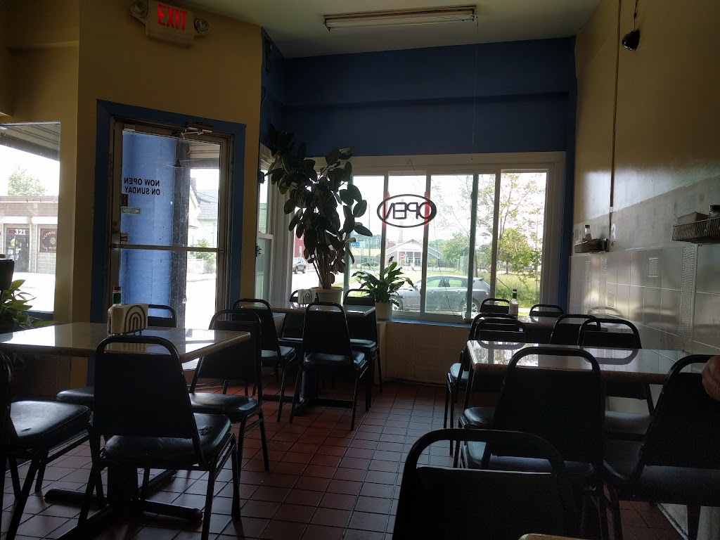 Leos Restaurant | 340 Main St, Bridgeport, CT 06604 | Phone: (203) 337-5440