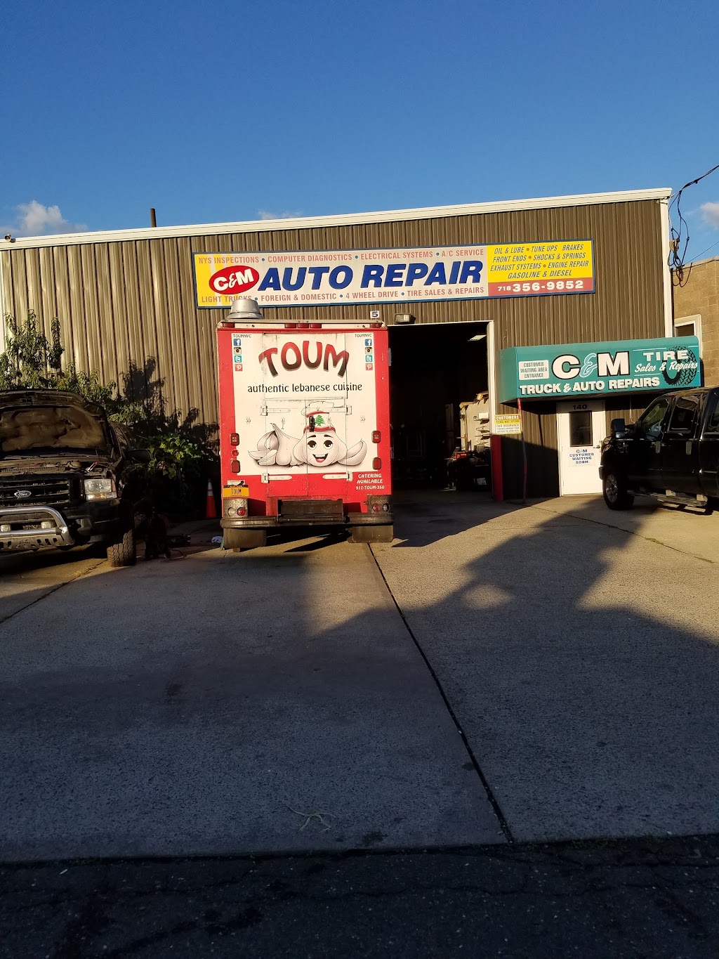 C & M Truck & Tire Repair | 152 Industrial Loop, Staten Island, NY 10309 | Phone: (718) 356-9852