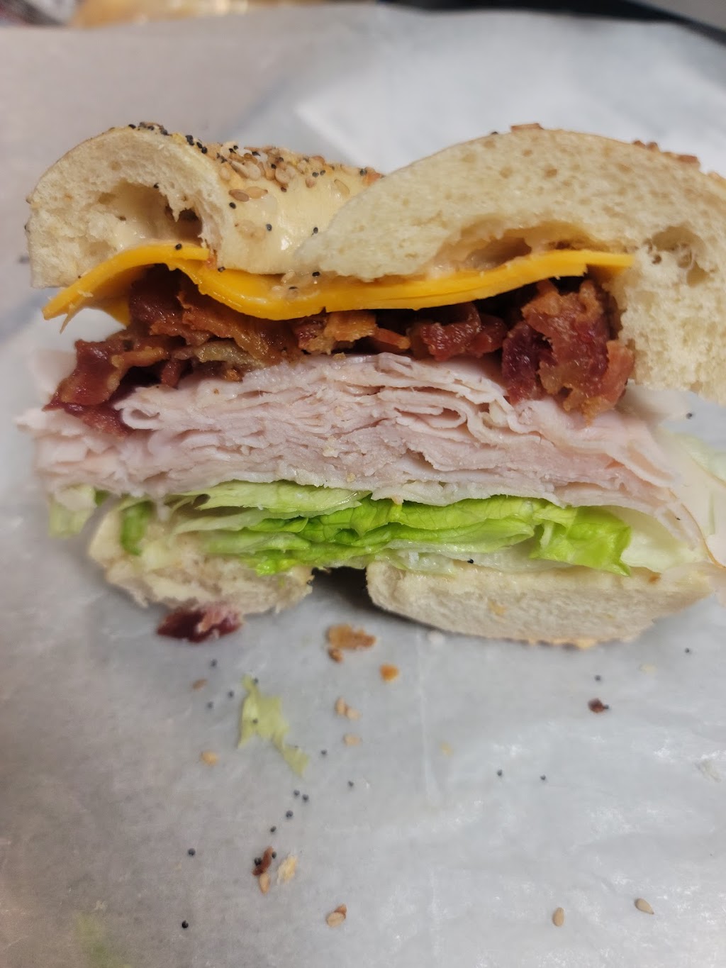 Weinischs Deli | 306 Maple Ave, Smithtown, NY 11787 | Phone: (631) 360-8405