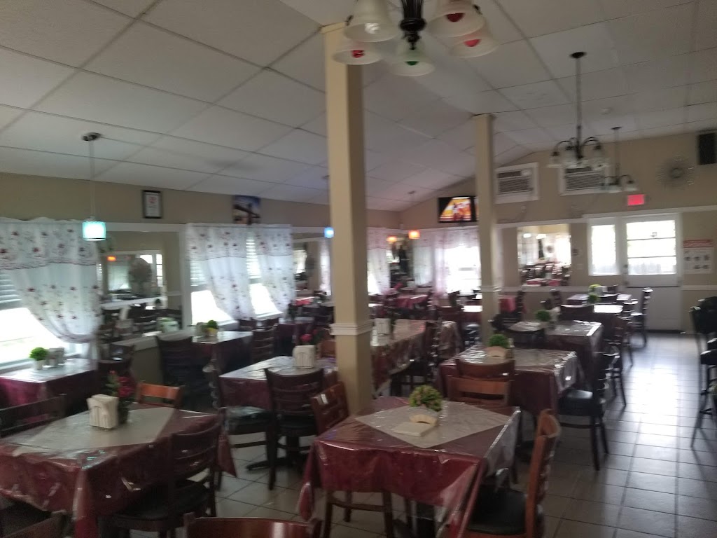 Three Diamonds Restaurant | 279 Montauk Hwy, Westhampton Beach, NY 11978 | Phone: (631) 288-8807