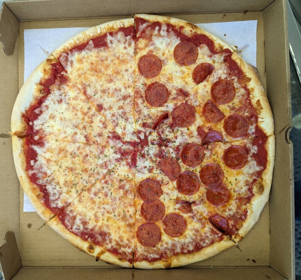 Martinos Pizza and Deli | 184 Great Plain Rd, Danbury, CT 06811 | Phone: (203) 791-2910