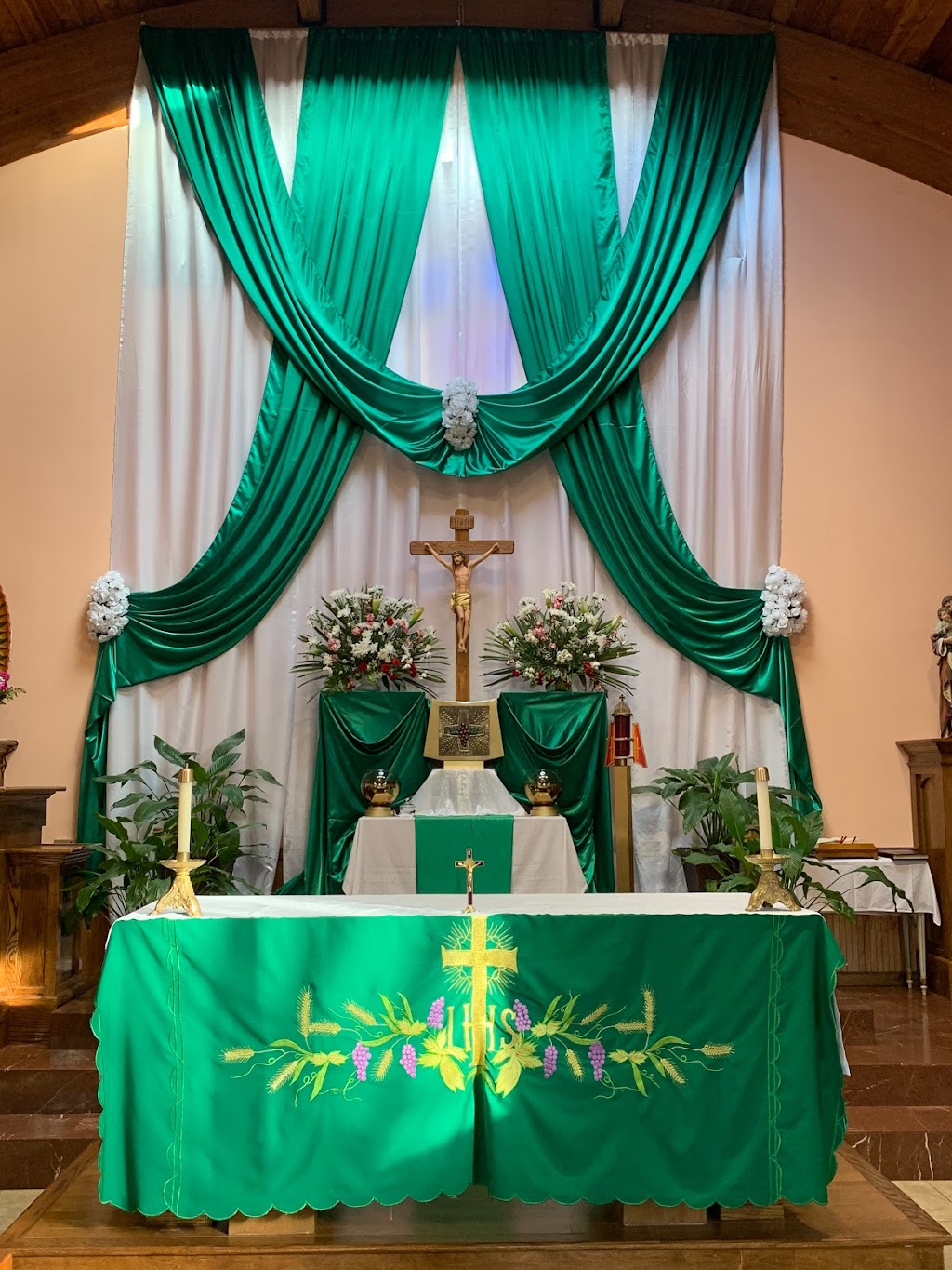 OUR LADY OF GUADALUPE CHURCH | 29 Golden Hill Rd, Danbury, CT 06811 | Phone: (203) 826-1120