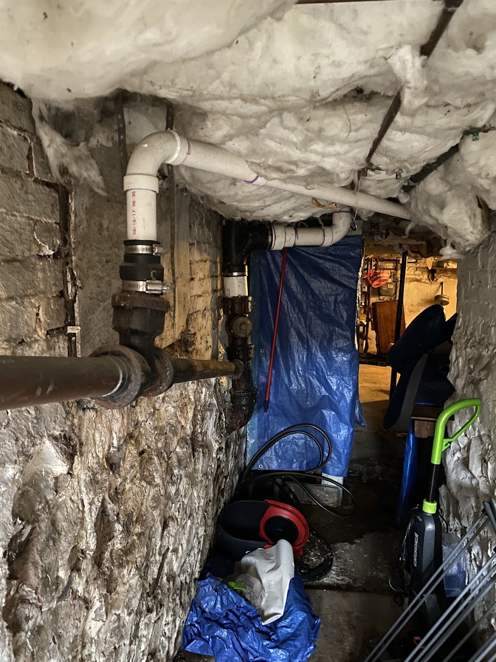 Reids Plumbing Heating Sewer | 33 Barnett St, New Haven, CT 06515 | Phone: (203) 675-3161