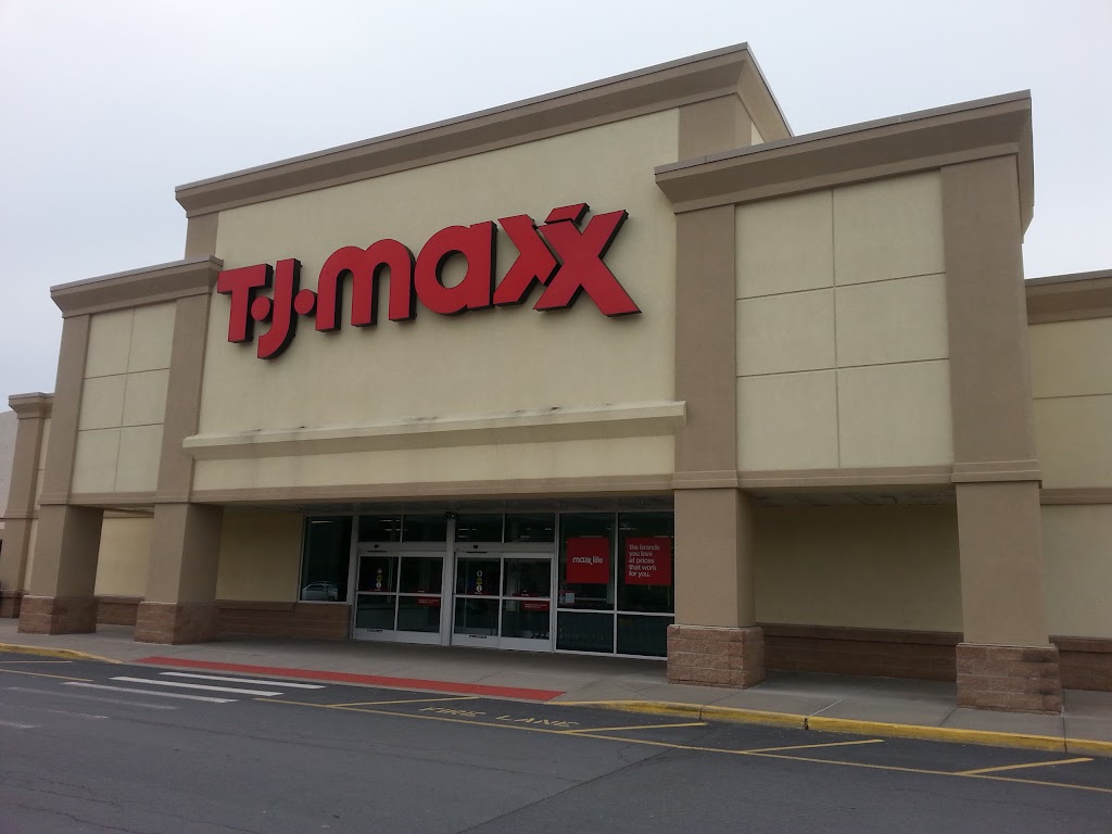 T.J. Maxx | 5006 NY-23, Oneonta, NY 13820 | Phone: (607) 432-1586