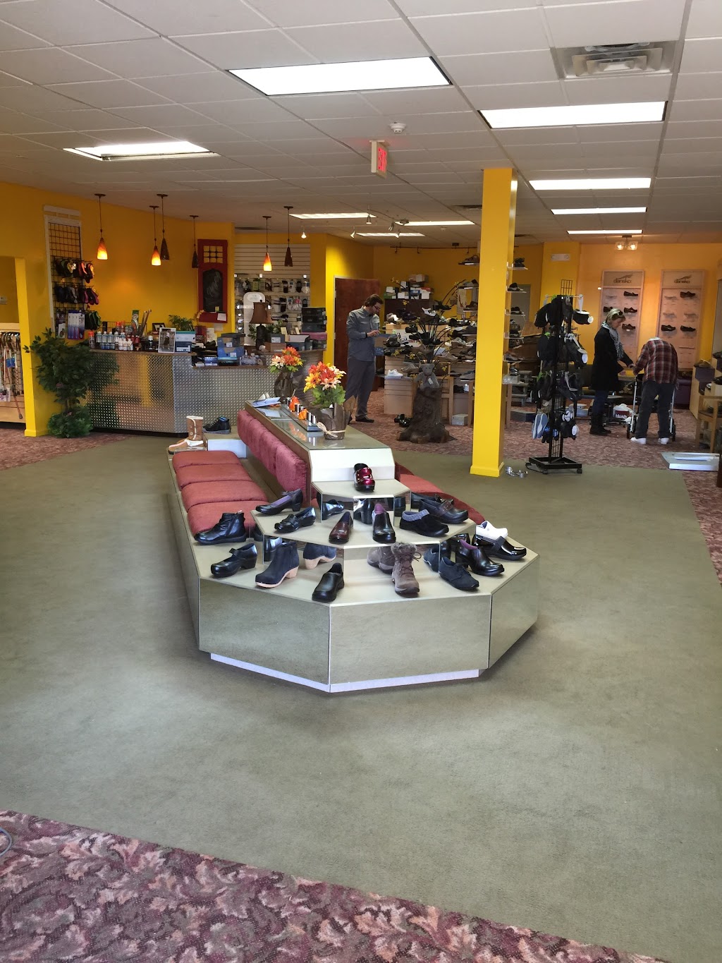 Perfect Shoes Plus | 779 NY-211, Middletown, NY 10941 | Phone: (845) 692-6060