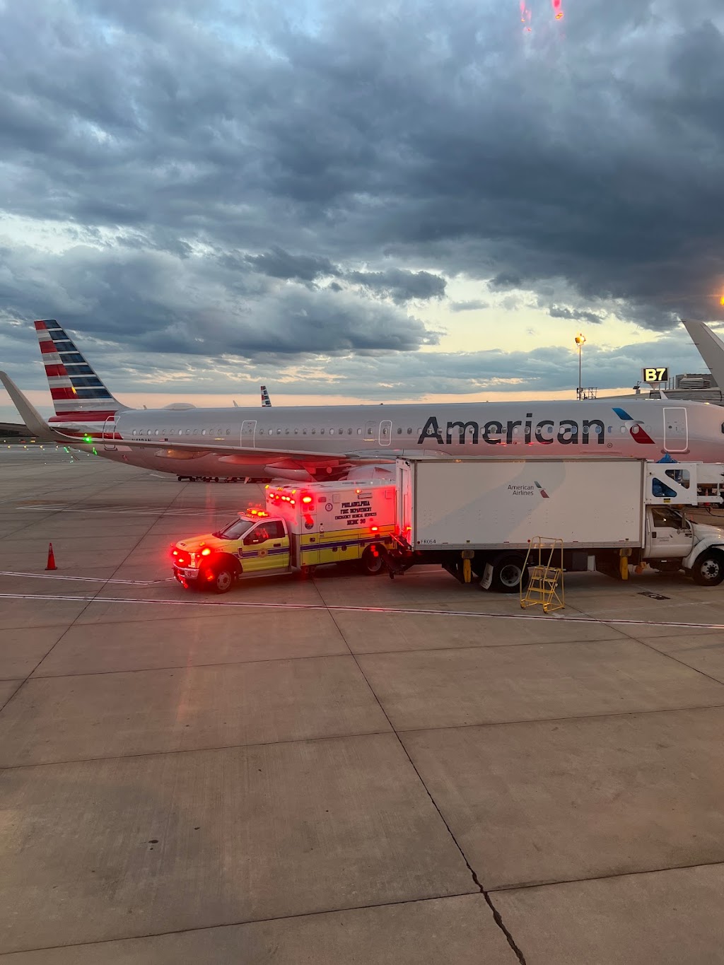 American Airlines | Philadelphia International Airport, Terminal B, Philadelphia, PA 19153 | Phone: (800) 433-7300