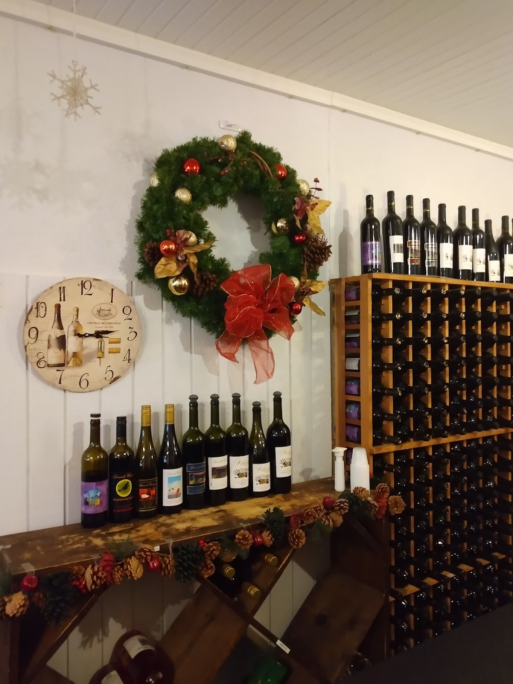 Tomasello Winery Tasting Room at Wemrock Orchards | 300 Hwy 33 &, Wemrock Rd, Freehold, NJ 07728 | Phone: (800) 666-9463