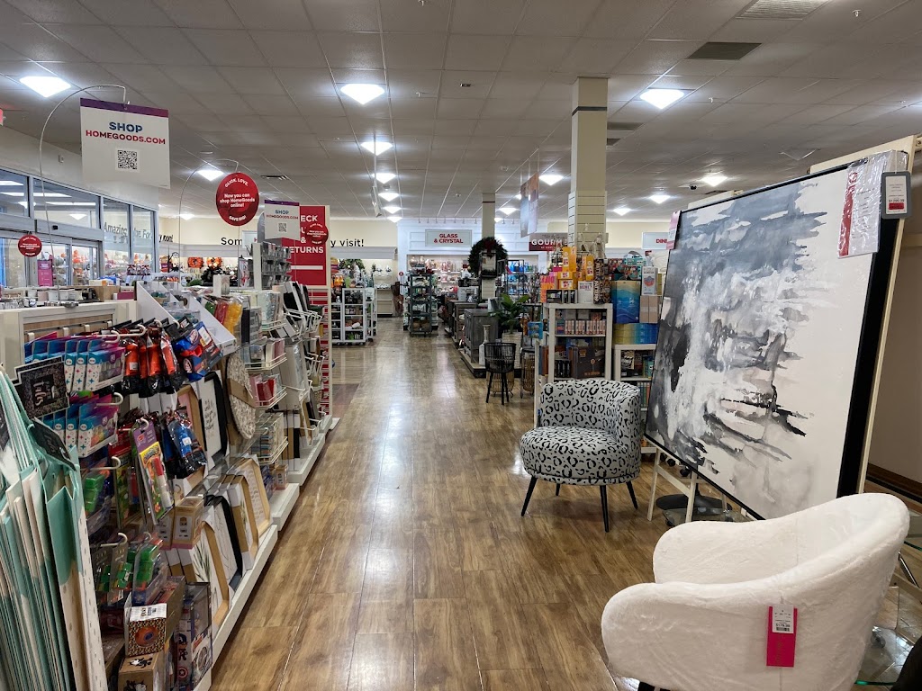 HomeGoods | 169 Danbury Rd, New Milford, CT 06776 | Phone: (860) 210-9642