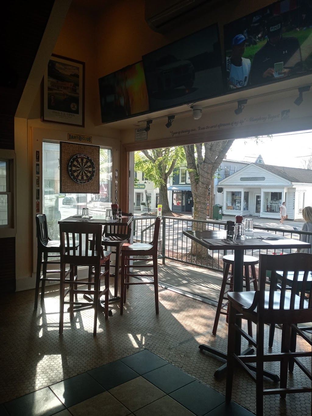 Southampton Publick House | 62 Jobs Ln, Southampton, NY 11968 | Phone: (631) 283-2800