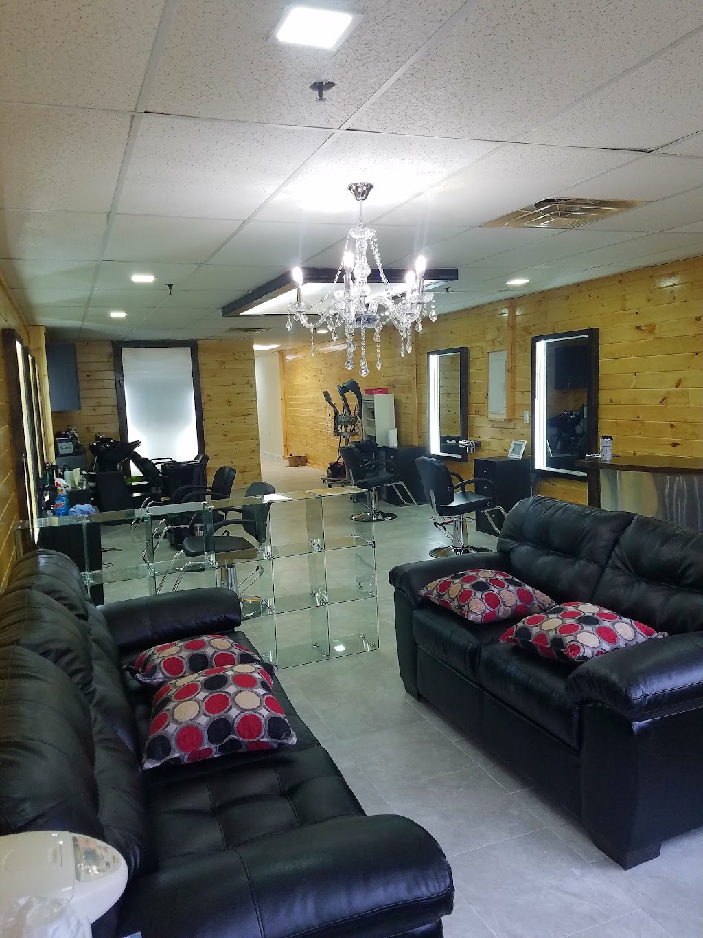 K Hair Salon | 258 W Old Country Rd, Hicksville, NY 11801 | Phone: (516) 495-4588