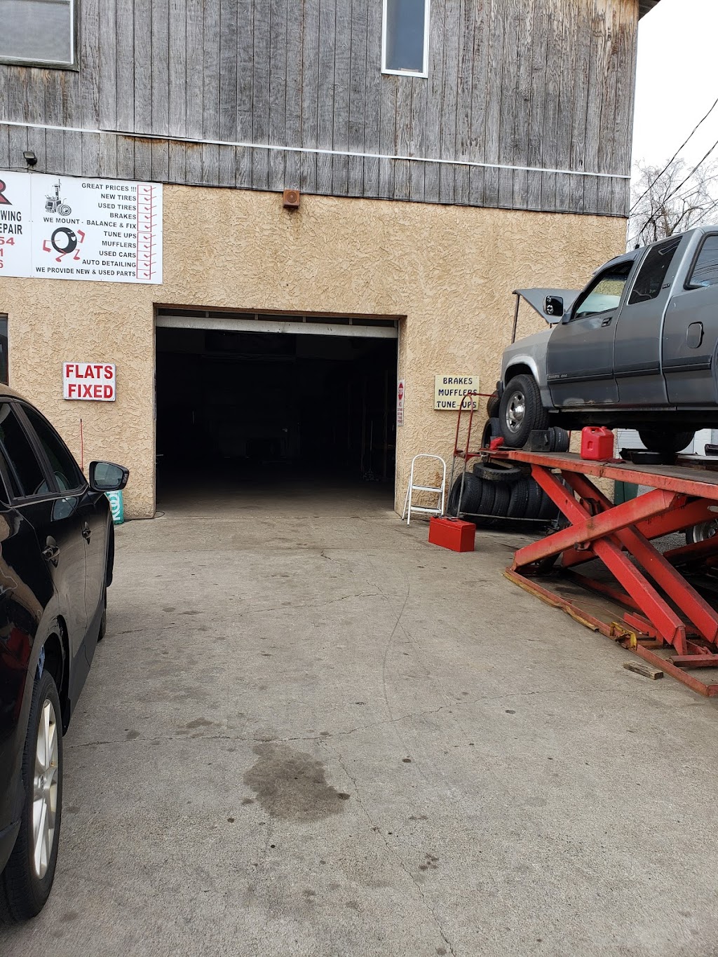 HR Autoworks Tire & Towing | 944 Hellertown Rd, Bethlehem, PA 18015 | Phone: (610) 419-6254